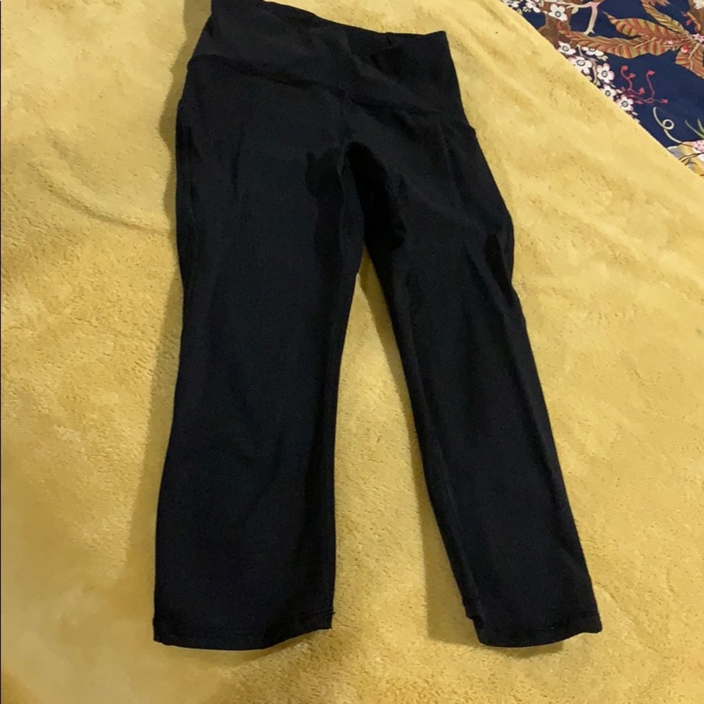 LuLuLemon crop leggings